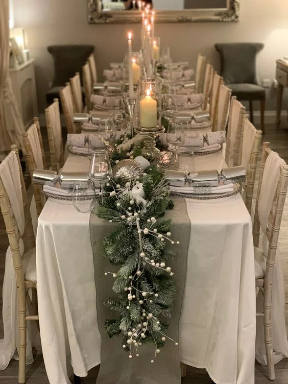 Table de noël décorée